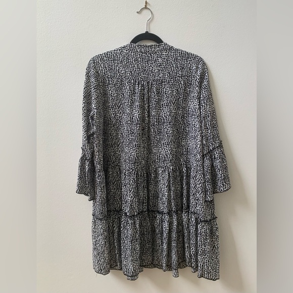 SZ S ANA KAY Black/White Bell Sleeve Dress - Picture 2 of 5